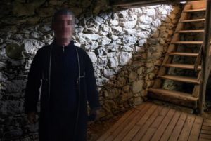 В Сурхандарье в подвале дома нашли мужчину, разыскиваемого за неуплату алиментов
